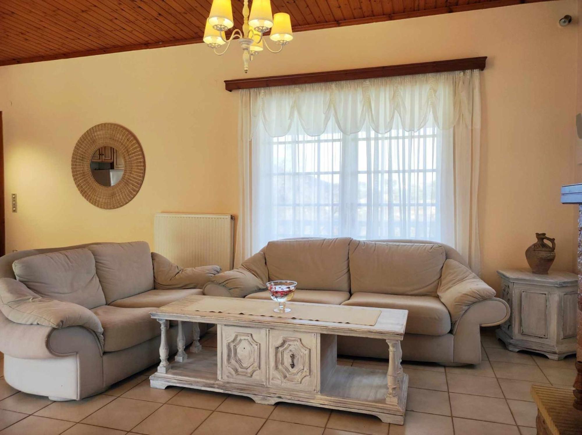 Apartment Karidia Asprogerakata